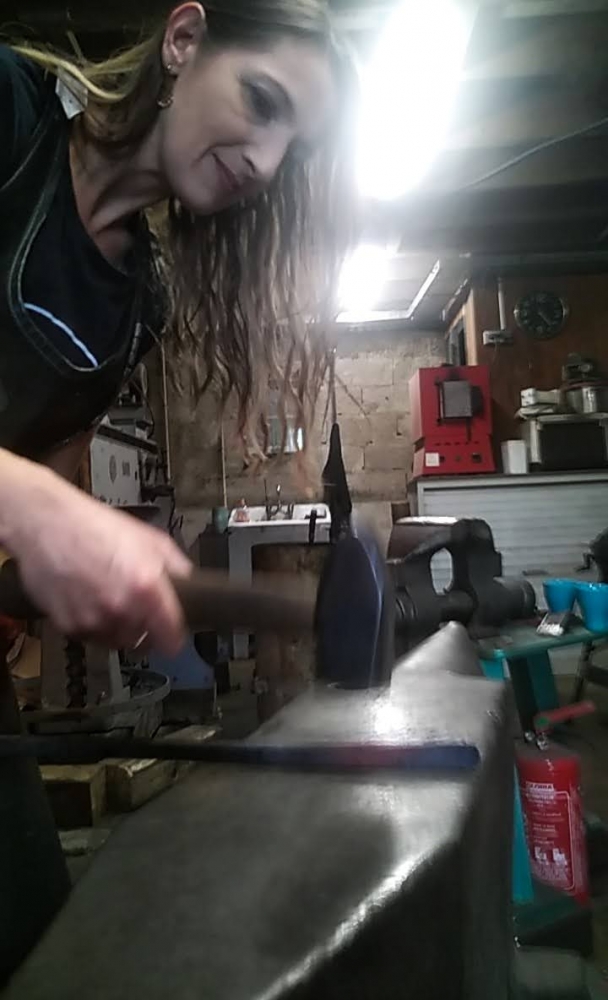 Formation coutellerie vers Dijon : 4 semaines pour apprendre à forger un couteau de cuisine, Vielverge, O Feu Forgé