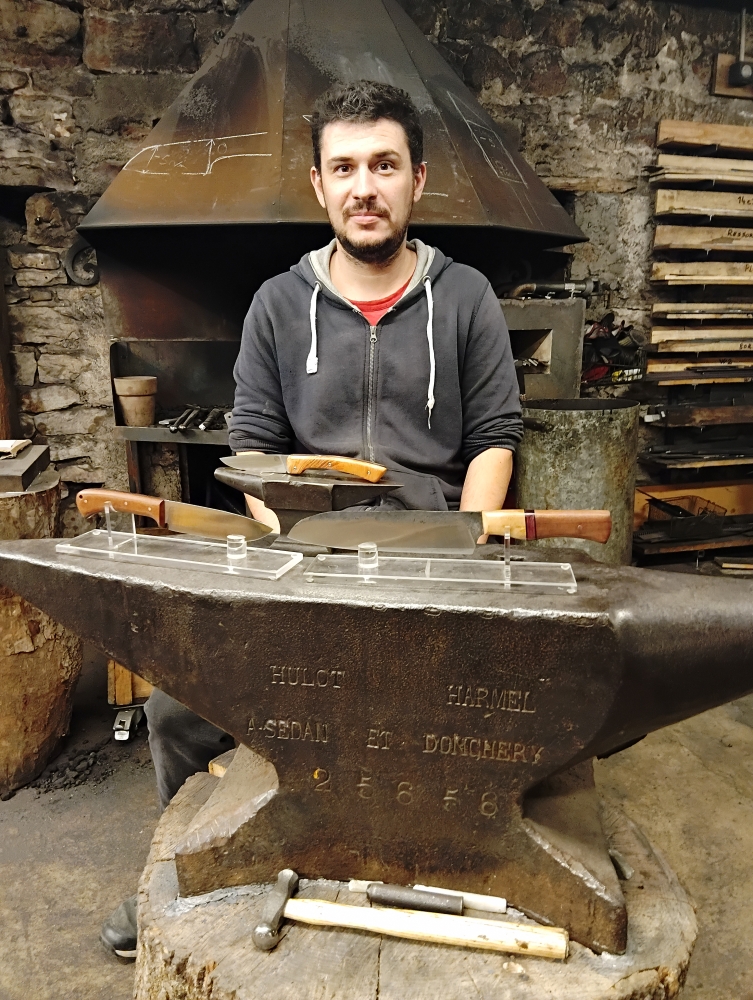 Un stage enrichissant à Vielverge, Vielverge, O Feu Forgé