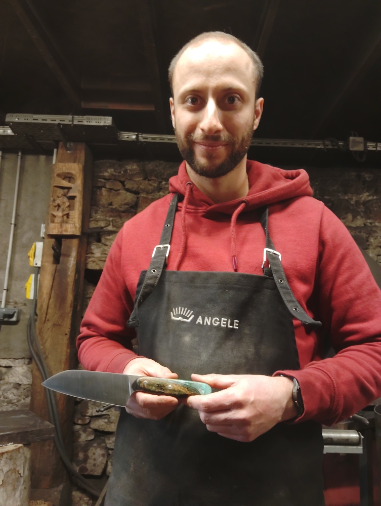 Stage de coutellerie : créer son couteau de cuisine, Vielverge, O Feu Forgé