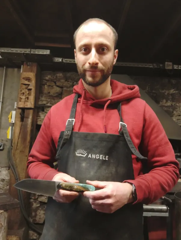 Stage couteau stock removal – 1 jour de fabrication artisanale, Vielverge, O Feu Forgé