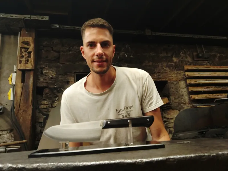Stage couteau stock removal – 1 jour de fabrication artisanale, Vielverge, O Feu Forgé