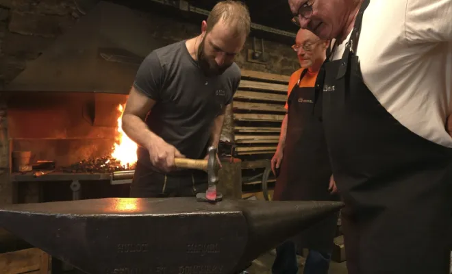 Formation coutellerie, Vielverge, O Feu Forgé