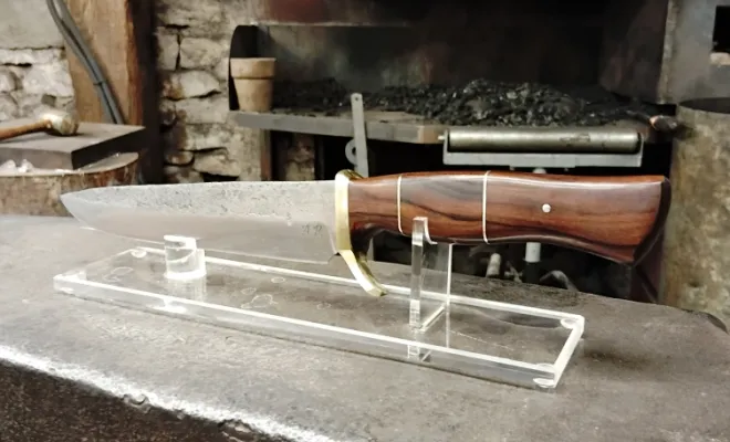 Quand l’idée devient matière, Vielverge, O Feu Forgé