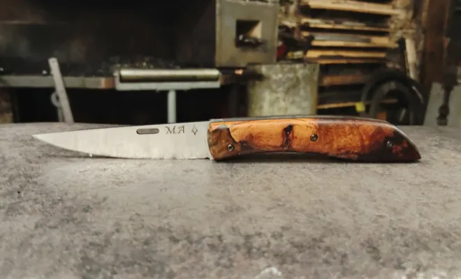 Le Tochou, Vielverge, O Feu Forgé