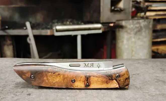 Le Tochou, Vielverge, O Feu Forgé