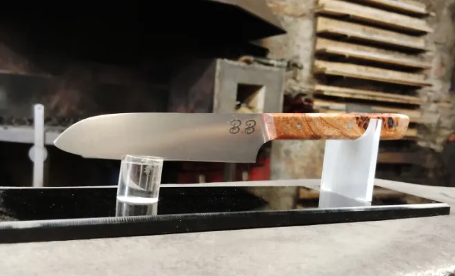 Bertrand est revenu à l’atelier, Vielverge, O Feu Forgé