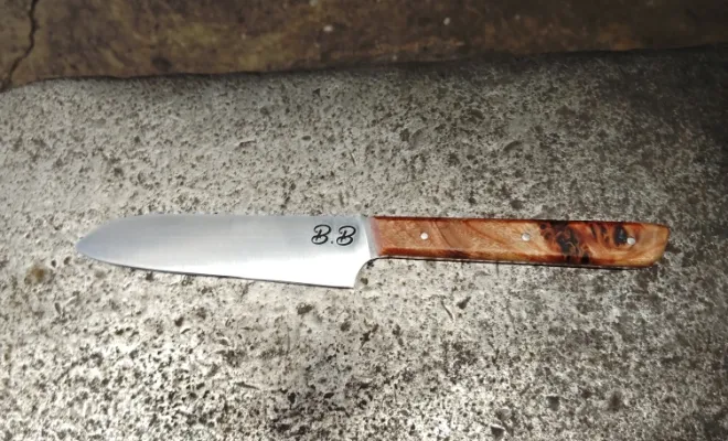 Bertrand est revenu à l’atelier, Vielverge, O Feu Forgé