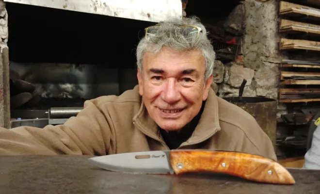 Stage de couteau pliant – 2 jours de coutellerie artisanale, Vielverge, O Feu Forgé